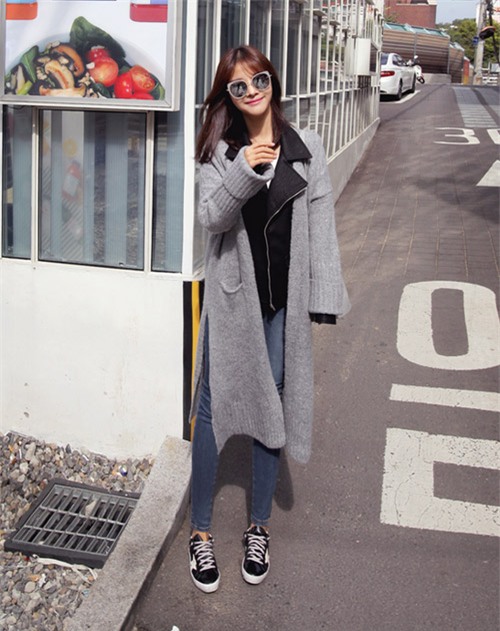 4 cach phoi de mac cardigan khong