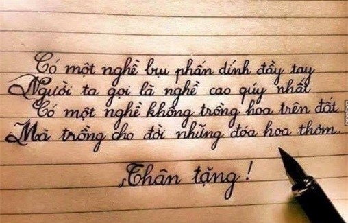 Thay giao de nghi SV de tien mua qua 20/11 dong hoc phi hinh anh 9