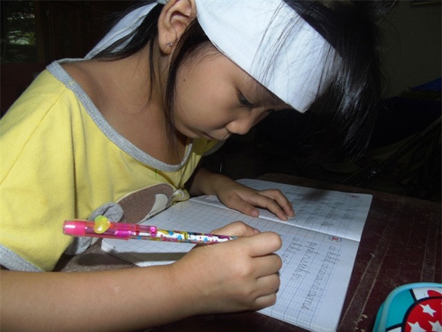 Tương lai của bé Thanh Vân phụ thuộc rất nhiều vào tấm lòng chia sẻ của các nhà hảo tâm