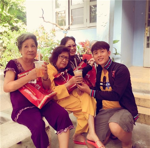 cat-xe thap kho tin cua nhieu sao viet noi tieng ai cung biet hinh anh 4