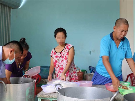 the gioi cua nhung nguoi me dien - 1