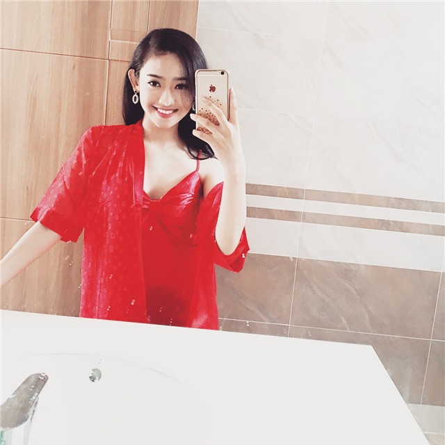 sexy, mat bien doi... kho tin hot girl ca mau thuy vi 18 tuoi hinh anh 9