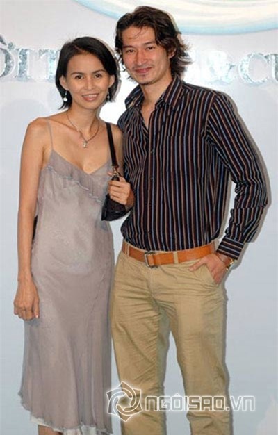 Huy Khánh và vợ cũ  0
