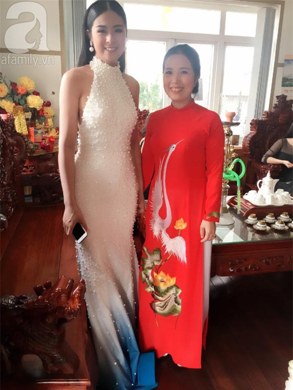 Đám cưới tiền tỷ, Limousine dẫn đầu đoàn rước dâu của cặp