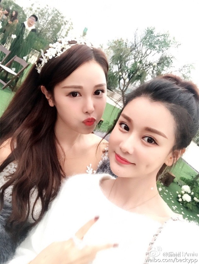 Đám cưới ngôn tình của hot girl đẹp nhất Trung Quốc khiến nhiều người choáng ngợp - Ảnh 21.