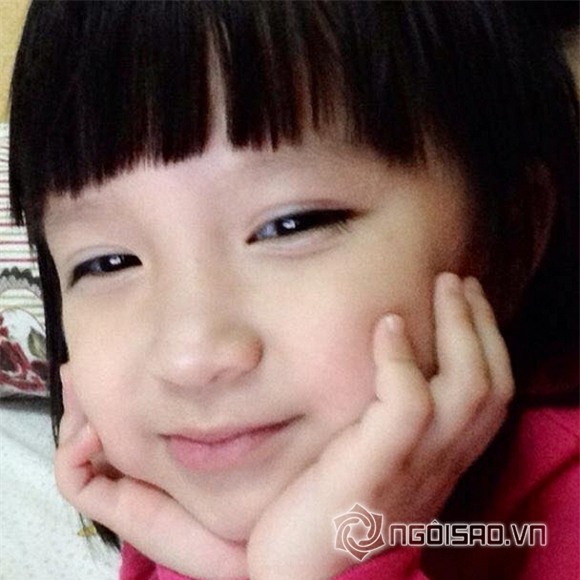 con gái Mạc Hồng Quân  0