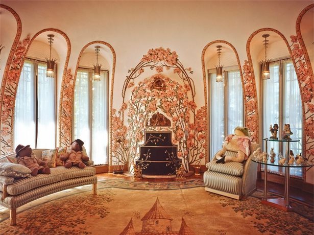 Bên trong khu biệt thự dát vàng nơi gia đình tân Tổng thống Donald Trump nghỉ dưỡng mùa lễ Tạ Ơn - Ảnh 2.