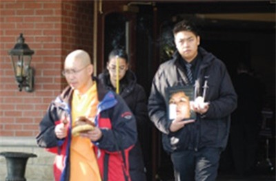 Thảm kịch cô gái gốc Việt thuê sát thủ giết hại cha mẹ mình tại Canada do áp lực học tập - Ảnh 2.