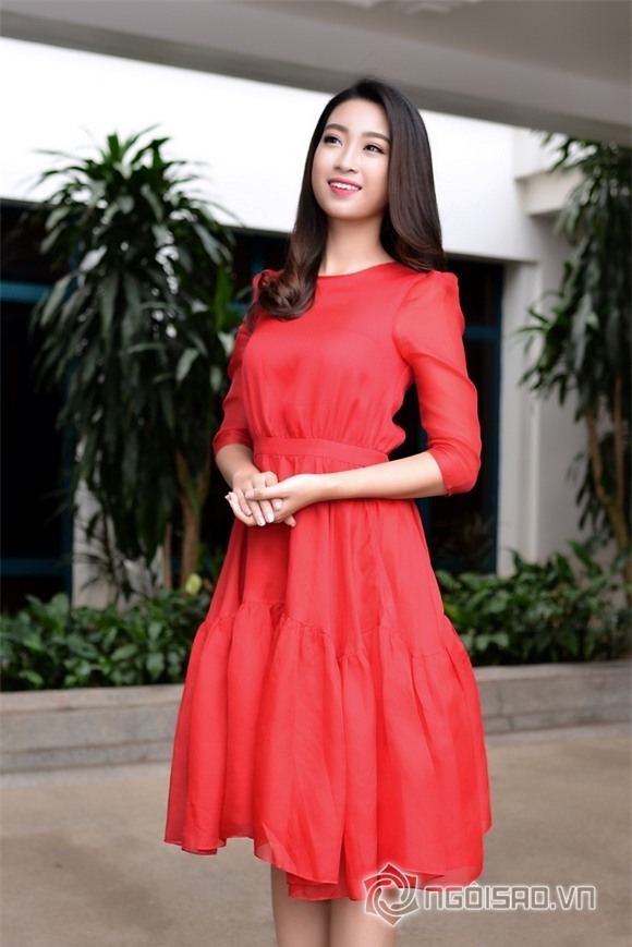 Hoa hậu Mỹ Linh váy đỏ nổi bật 8