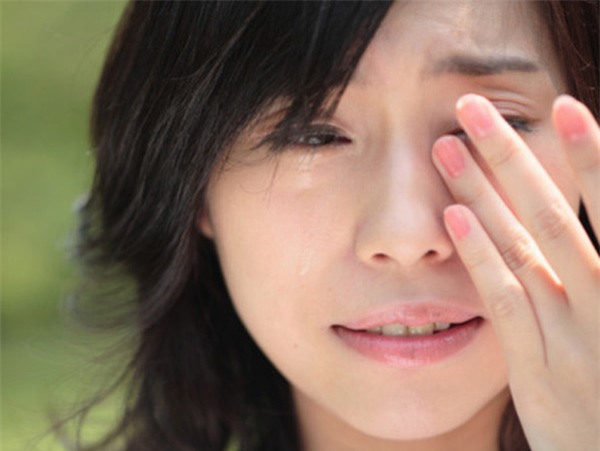 Tâm sự của mẹ trẻ 2 con tiêu tiền chồng