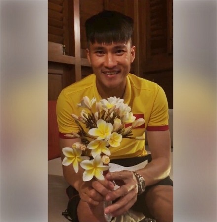 cong-vinh-sen-sam-blogtamsuvn3