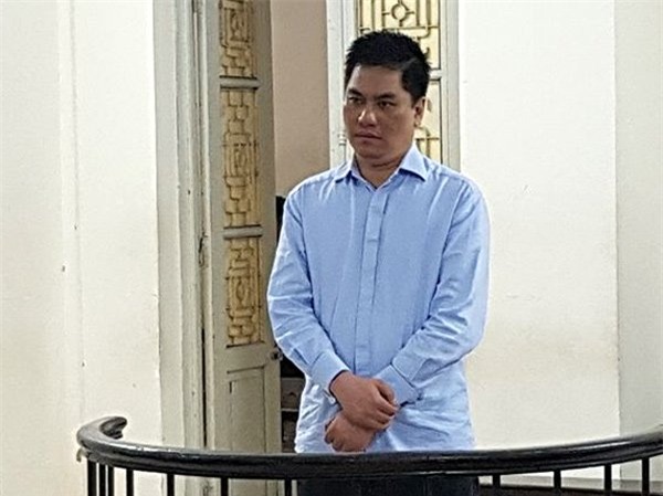 'Trùm bất động sản', chồng Á hậu nhận án 15 năm tù