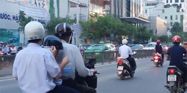 Đào tạo tiến sĩ “rẻ” ngang kích não thành… thiên tài