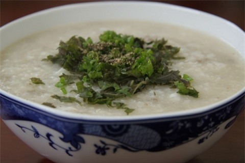 Tía tô: Thuốc quý từ rễ đến lá - Ảnh 1.