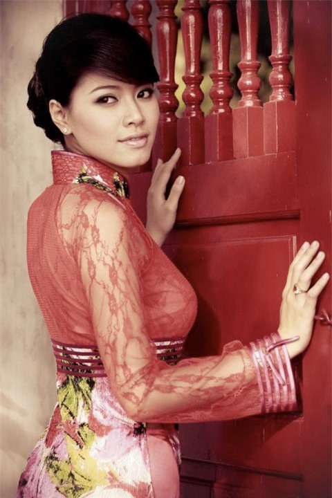 Thuở mới vào nghề, BTV Ngọc Trinh đã sành điệu thế này - Ảnh 10.