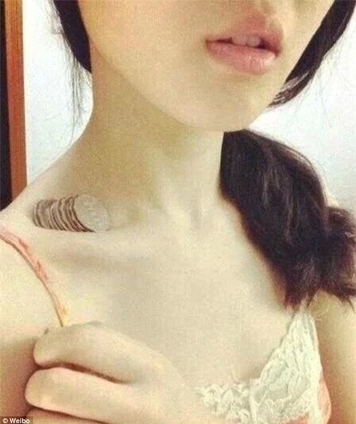 do mat voi nhung trao luu sexy den