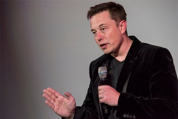 Elon Musk: Đừng nên thuê mấy người có bằng MBA!-1