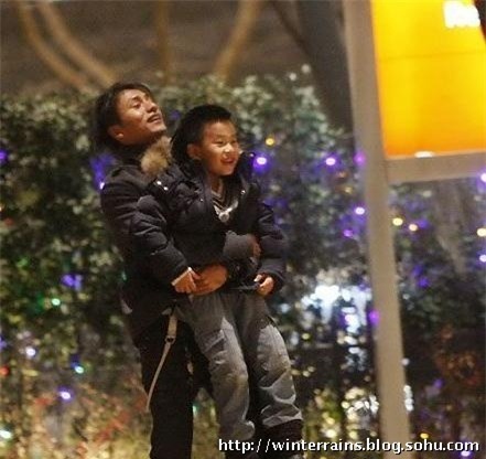 Ai là mẹ của con trai Trần Khôn? Bí mật động trời nhất của làng giải trí Hoa ngữ được tiết lộ - Ảnh 4.