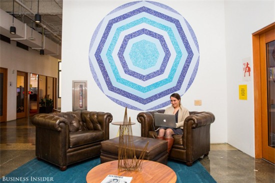 Ghé thăm văn phòng mới của Facebook để biết tại sao ai cũng muốn được làm việc ở đây - Ảnh 13.
