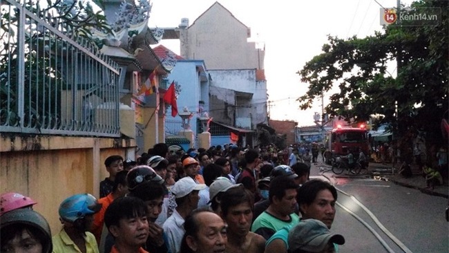 Vụ 2 người tử vong ở ngôi nhà ven Sài Gòn: Tôi thấy 2 nạn nhân mặt nám hết, không biết sống hay chết... - Ảnh 3.