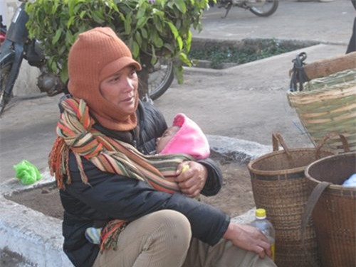 cuoc song muu sinh cua nhung em nho rong ruoi tren lung me - 8