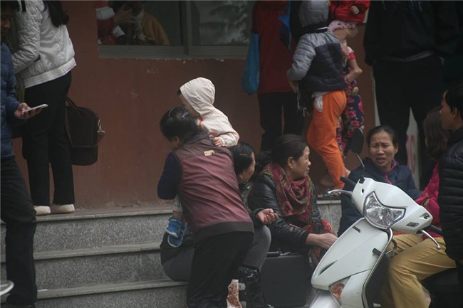 Cháy chung cư Xa La, dân nháo nhào tháo chạy