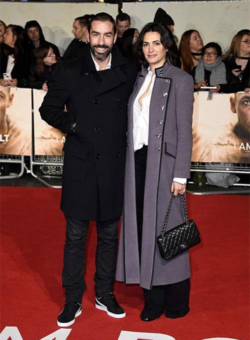 Usain Bolt ra mắt phim, "rừng" sao VIP, vũ công nóng bỏng tề tựu - 3