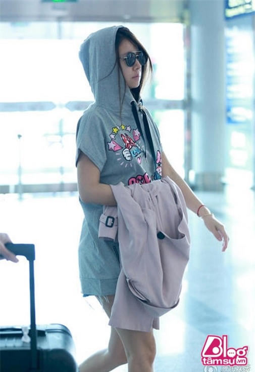 huynh-hieu-minh-hoac-kien-hoa-cham-soc-vo-bau-blogtamsuvn024