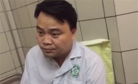 vu khong che con tin o bv bach mai: loi ke nguoi thoat chet hinh anh 1