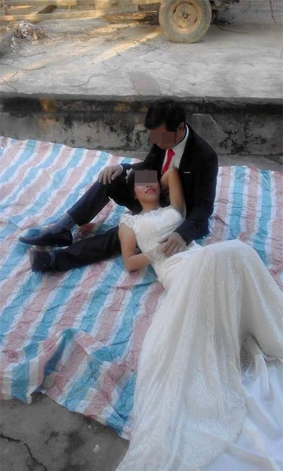 Bộ ảnh cưới của đôi Việt khó hiểu nhất thể kỉ 21 - Ảnh 1.