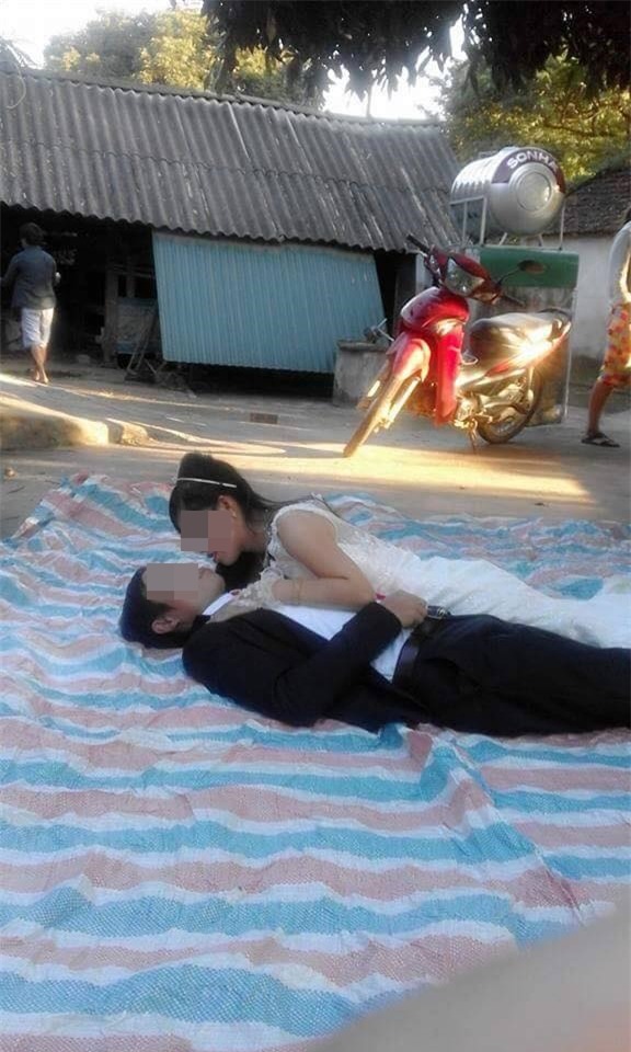 Bộ ảnh cưới của đôi Việt khó hiểu nhất thể kỉ 21 - Ảnh 2.