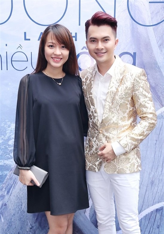 Khâm phục trước những sao nam Việt chăm vợ bầu cực khéo 0