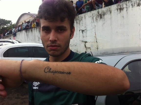 Khong khi buon dau o tru so doi bong xau so hinh anh 6