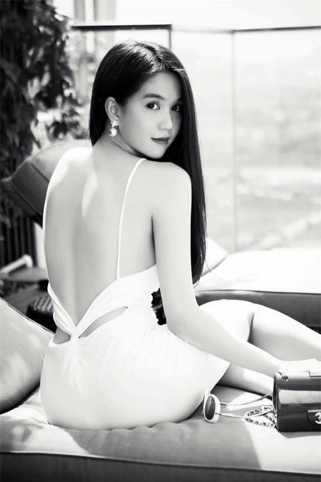 dien ao hai day xe sau, ai ngay tho va quyen ru bang ngoc trinh? hinh anh 13