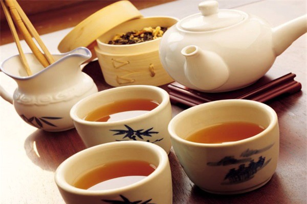 lá vối nhân trần chữa bệnh