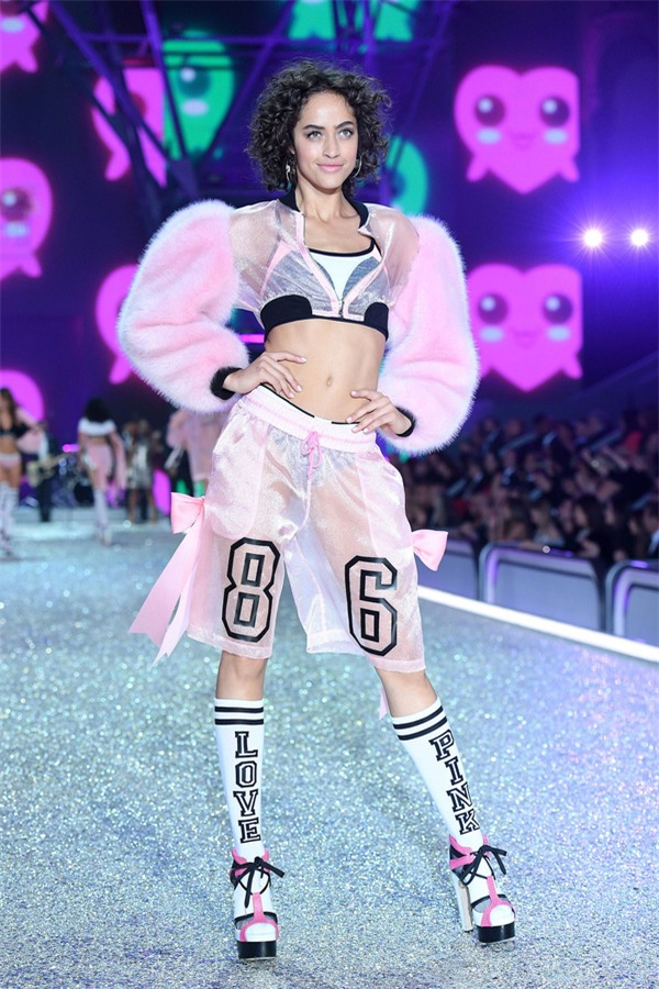 vs 2016