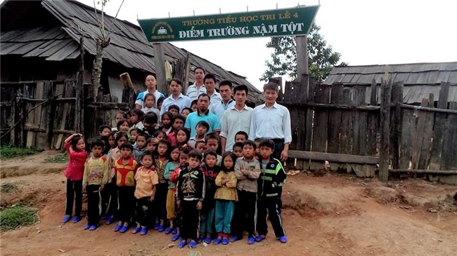 Ngôi trường hơn 30 năm chưa có cô giáo nào