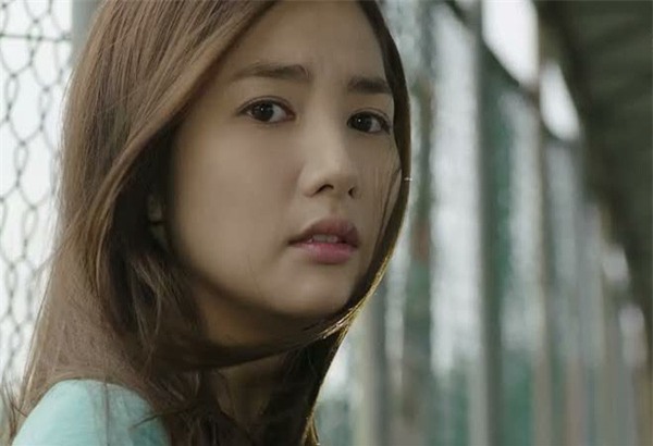 Hy sinh cho chồng tương lai đến quên cả bản thân và cái kết không thể thảm hơn cho cô gái si tình