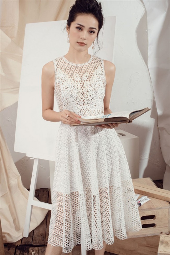 Tấm Hạ Vi "gây thương nhớ" với ren trắng xuyên thấu - 5