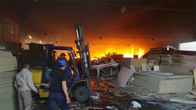 Hà Nội: Cháy lớn ở khu công nghiệp Ngọc Hồi