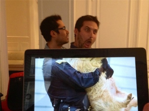 cuoi 'te ghe' voi nhung kieu anh tuong 1 hoa 2 - 7