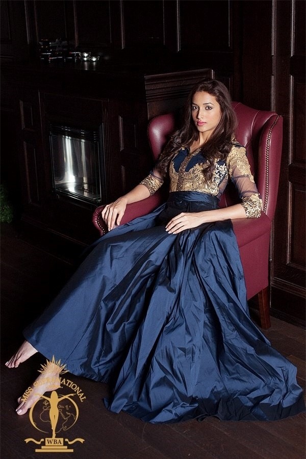 Ve dep ngot ngao cua tan Hoa hau Sieu quoc gia hinh anh 4