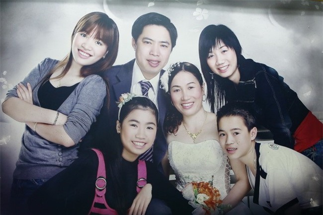 Bố Văn Toàn: Cả nhà sẽ bay theo nếu ĐT Việt Nam vào chung kết-1