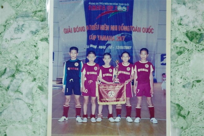 Bố Văn Toàn: Cả nhà sẽ bay theo nếu ĐT Việt Nam vào chung kết-2