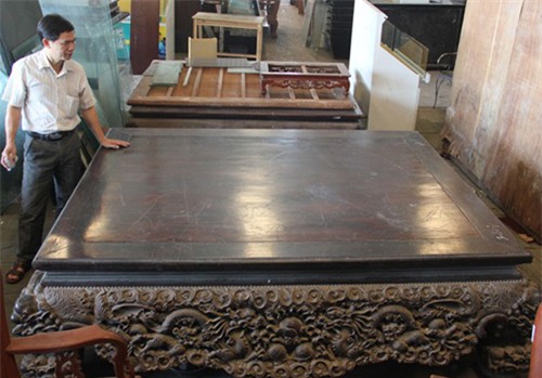 Ngủ trưa mát lưng: Đại gia Việt mua phản gỗ 3 tỷ