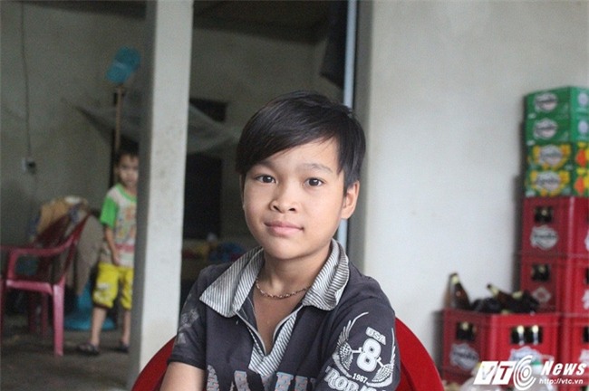 Cuộc sống như thời nguyên thủy của ba mẹ con người rừng ở Huế - Ảnh 13.