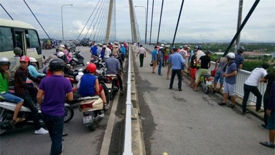 Giải mã bí ẩn chết người trên cây cầu đẹp nhất đất Cảng