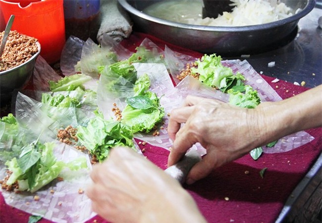 Bò bía 1.000 đồng muốn ăn khách phải đặt hàng trước cả ngày