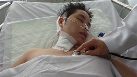 Khao khát được về bên con thơ của người mẹ mù đang xa dần trong cảnh khốn khó