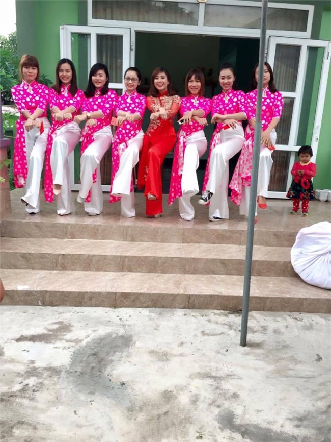 cuoi ngoac mieng voi nhung “doi quan